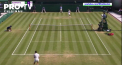 Sarbul Novak Djokovic alearga dupa recorduri. Liderul mondial a castigat un nou meci la Wimbledon si s-a calificat in optimi - VIDEO