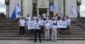 Membrii partidului PACE proteseaza in fata Presedintiei. Acestia cer ca institutia sa intervina in cazul retinerii lui Cavcaliuc - VIDEO