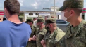 AUR - pornit din nou sa faca agitatie electorala in stanga Nistrului: militienii au format un cordon si nu le-au permis sa treaca - VIDEO