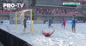 Nationala Moldovei de fotbal pe plaja s-a impus cu scor 6 la 0, in duelul contra rivalilor din Slovacia la Campionatul European, Divizia B - VIDEO