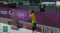 O australianca s-a dezechilibrat si a lovit un cameraman, in timpul unei probe de skateboard - VIDEO
