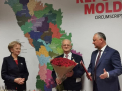 Felicitarile curg la Parlament: cel mai in varsta deputat isi sarbatoreste ziua de nastere. Cati ani a implinit Eduard Smirnov - FOTO