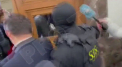 Ultima ora. Momentul in care Alexandr Stoianoglo este retinut de ofiterii SIS: a fost scos din Procuratura Generala - VIDEO