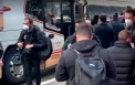 In premiera, Real Madrid a ajuns la Chisinau. Primele imagini cu fotbalistii celui mai titrat club din istoria Ligii Campionilor in Moldova. Zeci de suporteri au venit sa-i intampine– FOTO/ VIDEO
