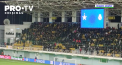 Atmosfera din tribune, din timpul meciului de aseara a fost cu adevarat exploziva. Fanii si-au sustinu echipele favorite cu lozinci si pancarde - VIDEO