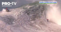 Au incercat sa imblanzeasca valurile uriase de pe coasta Atlanticului. Cei mai tari surferi s-au dat in spectacol pe litoralul din Portugalia - VIDEO