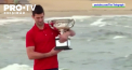 Novak Djokovic ar fi prezentat o informatie falsa la intrarea in Australia. Despre asta informeaza presa locala care scrie ca numarul unu mondial risca sa fie pedepsit chiar cu inchisoarea pentru eroarea admisa - VIDEO