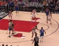 Formatia Golden State Warriors  a inregistrat o victorie evidenta in fata liderei Conferintei de Est din NBA, Chicago Bulls - VIDEO