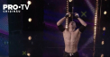 Inghite sabia de parca ar fi o acadea si face cele mai periculoase trucuri de acrobatie. Cine este Alex Magala, moldoveanul care a cucerit nenumarate showuri de talente - VIDEO