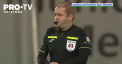 Un meci din campionatul Romaniei a fost intrerupt imediat dupa fluierul de start, pentru ca formatia oaspete sa salute galeria din tribune - VIDEO