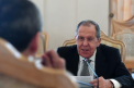 Lavrov: Rusia e gata sa negocieze daca Ucraina „depune armele” 
