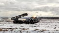 Bombardamente grele asupra orasului Mykolaiv, rusii au folosit lansatoare Smerch - VIDEO