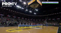 Inainte de startul partidei dintre Zalgiris Kaunas si Barcelona, jucatorii celor doua echipe au afisat cateva pancarte, pe care era inscriptionat mesajul: “Opriti razboiul” - VIDEO