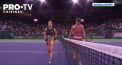 Tenismena Simona Halep a ratat sansa de a se califica in finala de la Indian Wells. Romanca a fost invinsa de poloneza Iga Swiatek, care se va duela in ultimul act al turneului cu Maria Sakkari - VIDEO