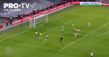 Fanii clubului River Plate au aruncat cu diferite obiecte in jucatorii formatiei oaspete, la finalul meciului castigat de Boca Juniors cu scorul de 1 la 0 - VIDEO