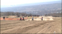 Amatorii de motocross au ridicat astazi praful de pe traseul de la Sendreni - VIDEO