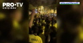 Imediat dupa incheierea meciului, fanii au dat start petrecerii pe strazile din Villarreal. Sute de oameni s-au imbulzit pentru a sarbatori victoria de rasunet in fata fotbalistilor de la Bayern Mucnhen - VIDEO