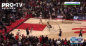 Baschetbalistul Joel Embiid a adus victoria formatiei Philadelphia in partida contra celor de la Toronto Raptors - VIDEO