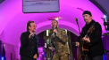 Bono, aparitie-surpriza la metroul din Kiev - VIDEO