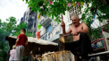 Orasele din estul Ucrainei, transformate in ruine. "Nu exista curent, nu exista semnal de mobil, nu exista apa. Nu mai avem bani" - FOTO/VIDEO