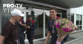 Luptatorul moldovean, Artiom Livadari, care a devenit vicecampion mondial la proba de Muay Thai, a fost intampinat cu flori si apaluze la Aeroportul Chisinau - VIDEO