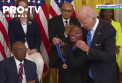 Sportivele Simone Biles si Megan Rapinoe au fost decorate cu Medalia Libertatii, cea mai inalta distinctie civila americana - VIDEO