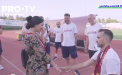 A venit sa faca o poza cu fanii, dar pana la urma a asistat la o cerere in casatorie - VIDEO