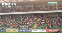Popcorn, hot-doguri si multa, multa bere, dar... fara alcool. Toate aceste elemente sunt necesare pentru a satisface poftele fanilor veniti la un meci de fotbal din cupele europene - VIDEO