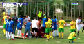 Un fotbalist al gruparii Zimbru Chisinau - transportat la spital in timpul meciului cu Dinamo-Auto din Super Liga Moldovei. Donny van Iperen a cazut inconstient pe gazon, dupa o ciocnire cu portarul advers - VIDEO 