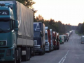 Ucraina pierde pana la 60 de milioane de hrivne pe zi din cauza blocajului rutier de la granita cu Polonia