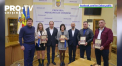 Luptatoarele Anastasia Nichita si Irina Ringaci, care au cucerit aurul si bronzul mondial au fost premiate de catre primaria capitalei - VIDEO 