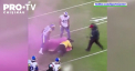 Un fotbalist s-a ales cu o plangere la politie pe numele sau dupa o partida de fotbal american - VIDEO