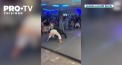 Jiu jitsu in loc de vals. Un cuplu din Marea Britanie a decis sa inlocuiasca la nunta lor traditionalul dans al mirilor cu un duel pe salteaua de lupta - VIDEO