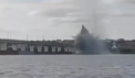 Podul Antonovski, tinta unui nou atac ucrainean cu HIMARS. A fost lovit podul de pontoane construit de rusi fix langa podul rutier - VIDEO