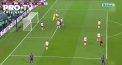 In timpul partidei contra Argentinei portarul nationalei Poloniei a facut un pariu cu Lionel Messi. Vezi despre ce merge vorba - VIDEO