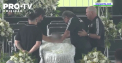 Intreaga Brazilie isi ia adio de la Pele. Sicriul cu trupul neinsufletit al legendarului jucator a fost adus astazi la stadionul echipei FC Santos, unde fostul atacant si-a petrecut cea mai mare parte a carierei - VIDEO