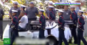 Brazilia si-a luat adio de la Pele. Legendarul fotbalist a fost petrecut pe ultimul drum si inmormantat la un cimitir din orasul Santos - VIDEO
