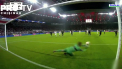 RB Leipzig a inregistrat o victorie importanta in duelul cu Stuttgart din campionatul Germaniei. Datorita succesului, jucatorii porecliti „taurii rosii” s-a apropiat la un singur punct de lidera Bayern Munchen - VIDEO