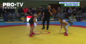 Scandal cu multe semne de intrebare intre doi antrenori de lupte libere. Ghenadie Flocea, un antrenor din Ungheni, il acuza pe antrenorul lotului national de lupte, Roman Dermenji ca l-a batut, inaintea unei competitii din Chisinau - VIDEO