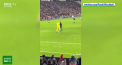 Portarul clubului Sevilla, implicat intr-un incident in timpul meciului cu PSV Eindhoven. Un spectator s-a napustit asupra goalkeeper-ului  - VIDEO