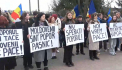 Si-au adus sustinatorii in fata Presedintiei. Flashmob organizat de socialisti cu pancarte si lozinci. Ce cer de aceasta data - VIDEO 
