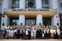Tot mai multe femei lucreaza in structurile de stat din tara. Cate activeaza in Parlamentul Republicii Moldova 