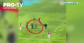 Momentul in care un fan al clubului turc Sivasspor patrunde pe teren si ii sparge nasul unui jucator de la Fiorentina - VIDEO