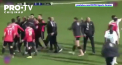  Accidentare horror in Liga Campionilor Cluburilor Arabe. Portarul, lovit cu o petarda a fost dus direct la spital - VIDEO
