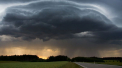 Ultima ora. Cod GALBEN de ploi cu descarcari electrice si vant puternic. Anuntul facut de meteorologi cu putin timp in urma - VIDEO