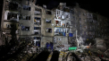 Opt morti dupa ce rusii au bombardat un bloc in Donetk. Supravietuitorii au vazut explozii puternice: „O flacara mi-a umplut ochii" - VIDEO 