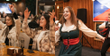 Oktoberfest a ajuns si la Chisinau! Afla unde poti savura atmosfera festivalului, dar si adevaratul gust al berii cehe - VIDEO