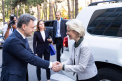 Prim-ministrul tarii, intalnire cu presedintele Comisiei Europene, Ursula von der Leyen. Despre ce au discutat cei doi oficiali - FOTO