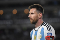  Lionel Messi, scuipat pe teren - Reactia argentinianului si explicatiile adversarului - VIDEO
