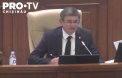 Igor Grosu: „Ascultam, ascultam, aici dam tot ce este in Guvern.” De mai bine de patru ore parlamentul examineaza motiunea de cenzura inaintata de comunisti si socialisti impotriva Guvernului Recean - VIDEO